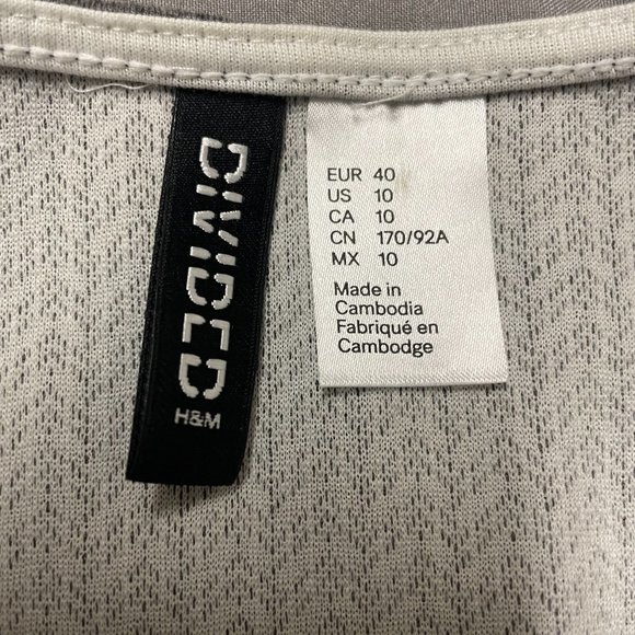 H&M Divided Grey Mini Dress - Picture 7 of 7